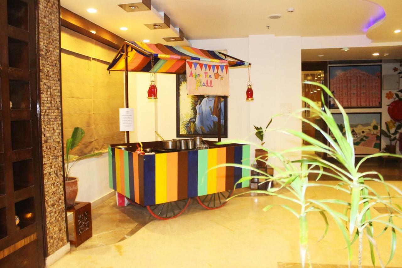 Tgi Apple Inn Jaipur Luaran gambar