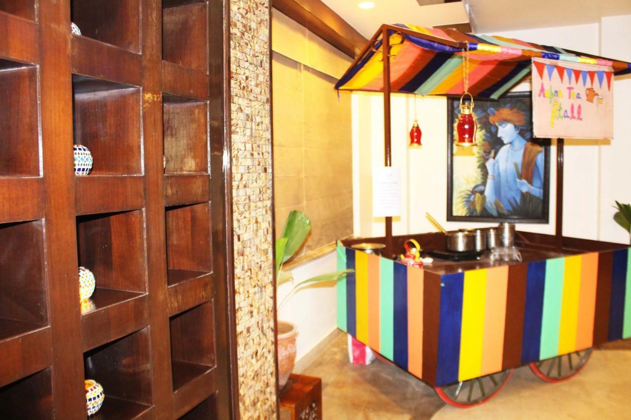 Tgi Apple Inn Jaipur Luaran gambar