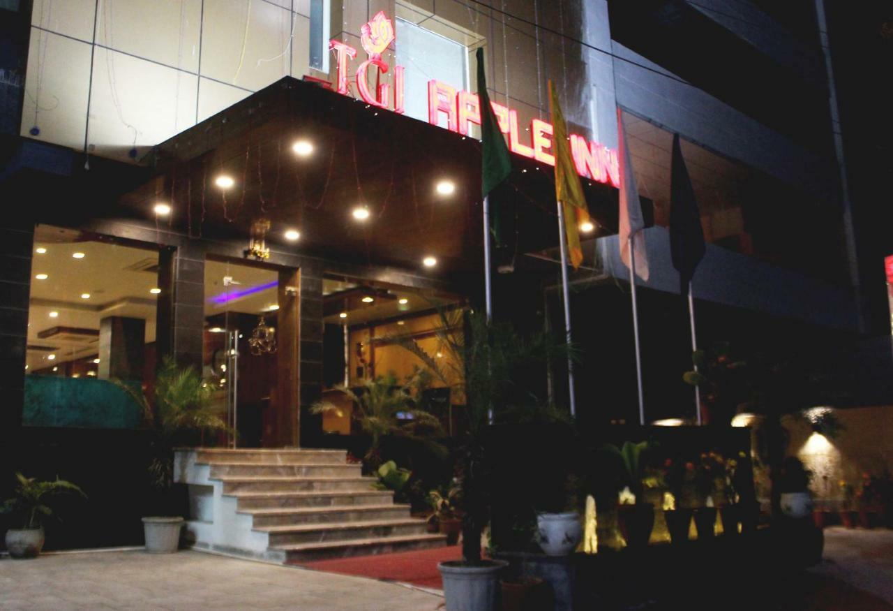 Tgi Apple Inn Jaipur Luaran gambar