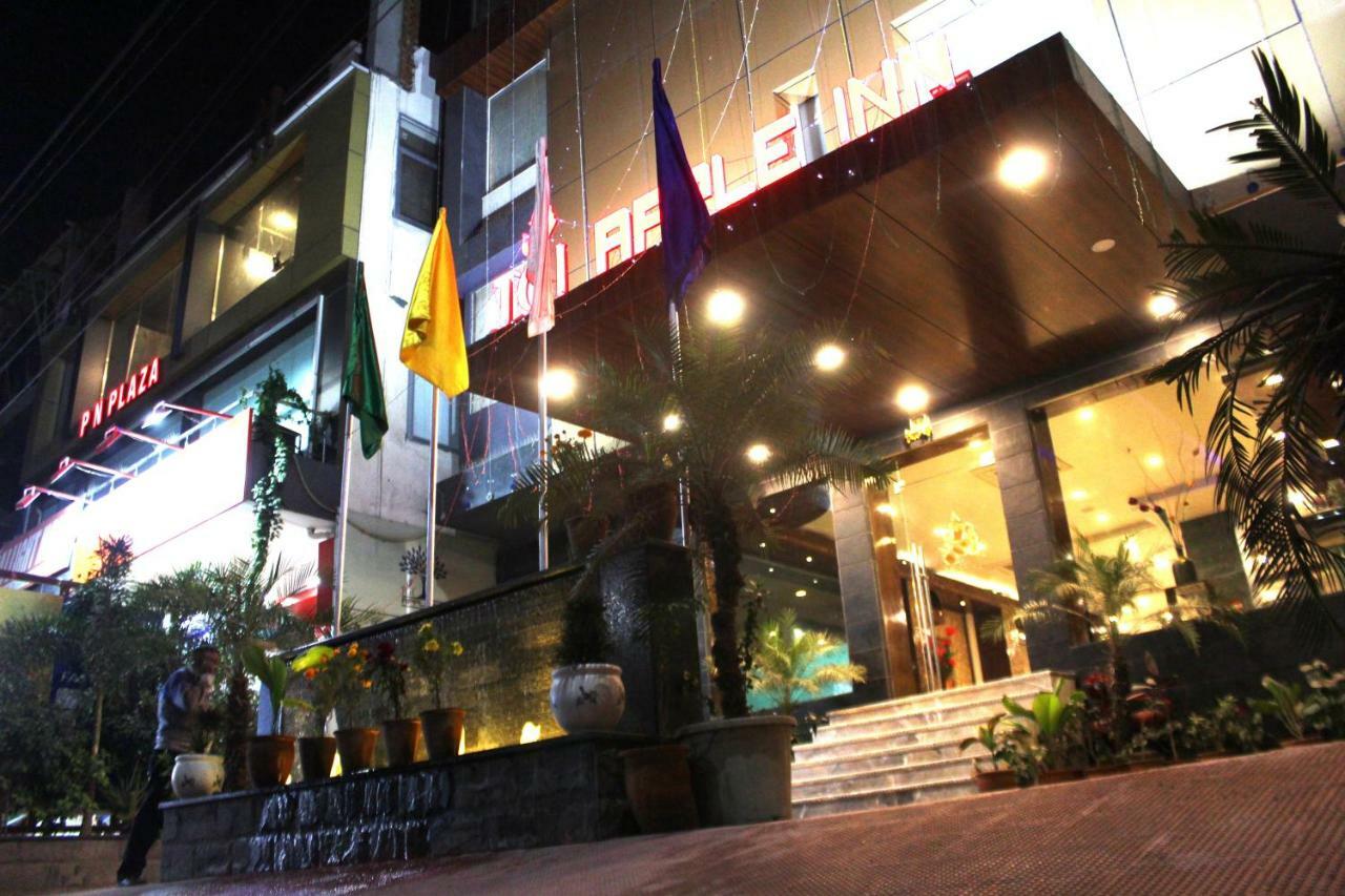 Tgi Apple Inn Jaipur Luaran gambar